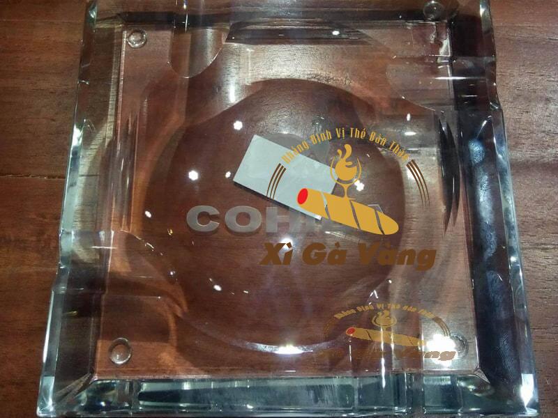 Gạt tàn SL600 sở hữu thiết kế gọn gàng